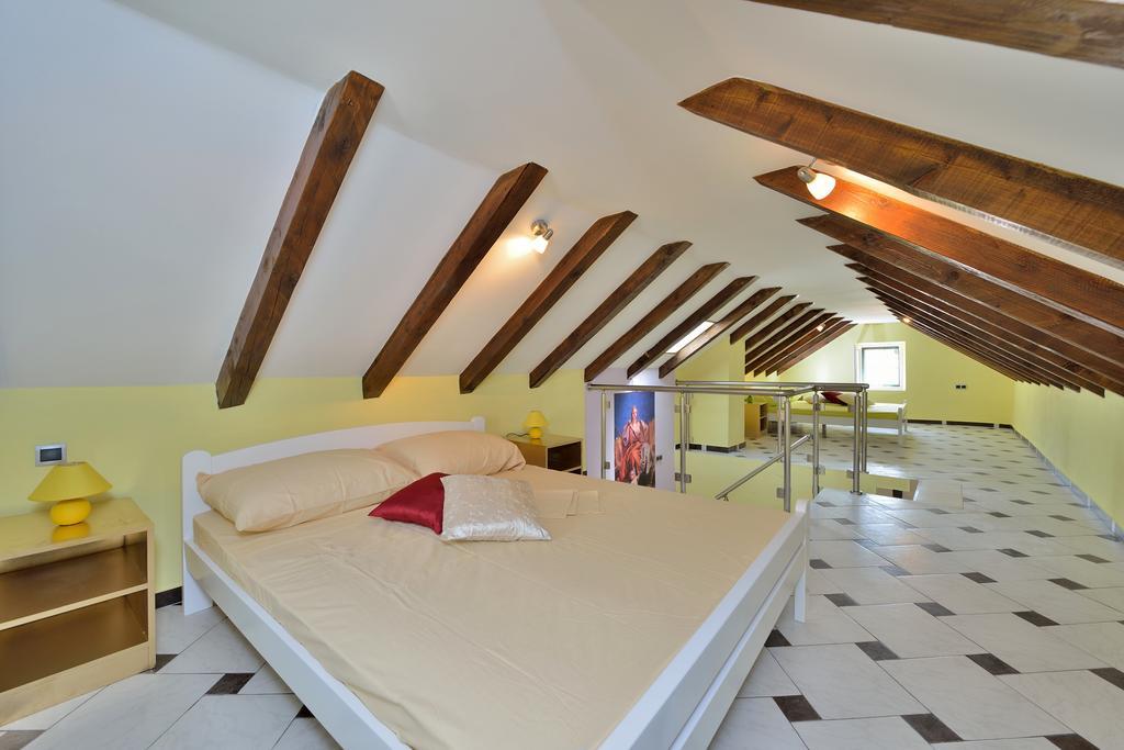 Apartments Carpe Diem Novigrad  Szoba fotó