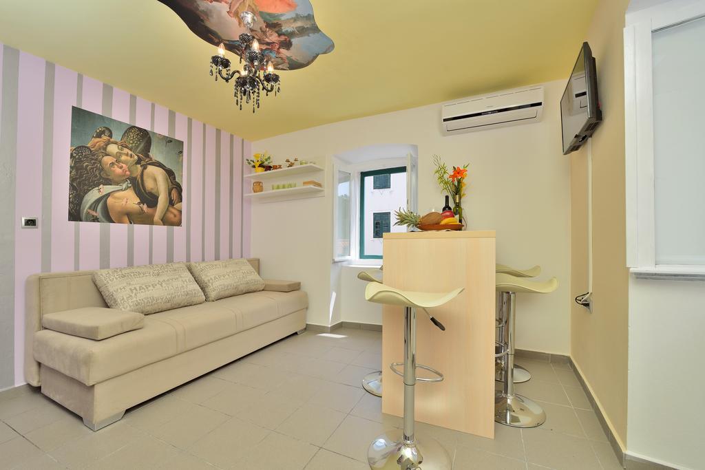 Apartments Carpe Diem Novigrad  Szoba fotó